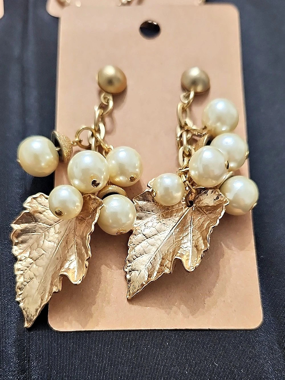 Pearl Leaf Drop Earrings Like New
